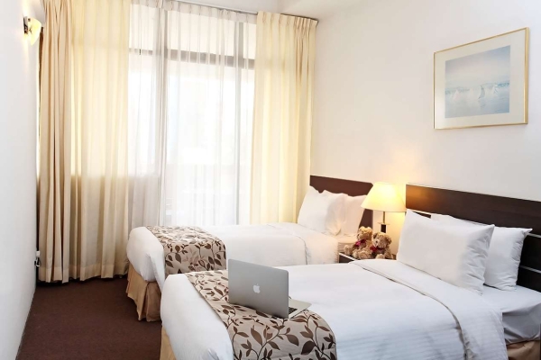 Hotel FAR EAST PLAZA RESIDENCES